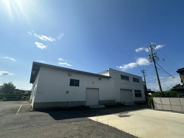 愛知県春日井市大泉寺町の倉庫