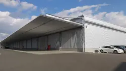 群馬県伊勢崎市五目牛町の倉庫