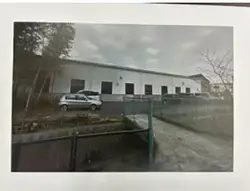 神奈川県厚木市岡田の倉庫